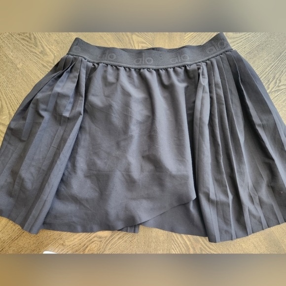 Alo Aces Tennis Skirt skort in Black sz L - Picture 2 of 3